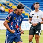 El delantero argentino Facundo Castelli lleva marcados tres goles en cuatro partidos con Delfín por LigaPro.