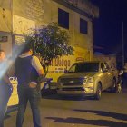 El jefe policial habría sido sorprendido por unos 'pelados' que le quitaron la camioneta.