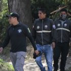 Los investigadores recorrieron varios lugares para encontrar el punto exacto donde el sospechoso enterró los restos.