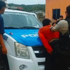 Cinco personas fueron detenidas supuestamente por el robo de un taxi.