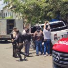 La víctima andaba en esta camioneta que era conducida por su pareja.