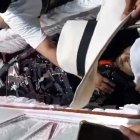 Al cadáver de Julián Sevillano, en el ataúd, le colocaron su sombrero y decenas de armas de fuego.