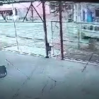 Un video de seguridad captó el momento de la desaparición.