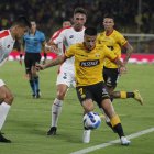 En la primera etapa, Barcelona ganó por 2-1 a Deportivo Cuenca.