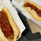 Wienerschnitzel sirve más de 120 millones de hot dogs al año