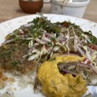 Sabor. El platillo que nació en Manabí, ha llegado a la capital ecuatoriana con su esencia de antaño.