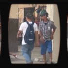 En un video difundido en redes sociales se observa cómo los sujetos someten a su víctima.