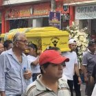 Varios amigos despidieron al comisario asesinado en Vinces.