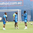 La Tri realiza trabajos de entrenamiento en la Casa de la Selección.