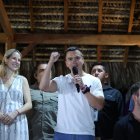 Daniel Noboa junto a su esposa, Lavinia Valbonesi.