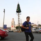 Ya se está levantando el árbol del Policentro.