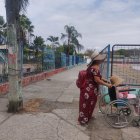 En el sitio del crimen que ocurrió en la Primavera 2, horas después, aún había una gorra que utilizó la víctima.