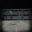 En la escuela se suscitaron eventos paranormales con las alumnas.