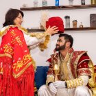 José Cartagena personifica al Rey Moro, uno de los cinco personajes de la Mamá Negra