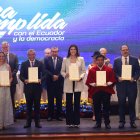 Los asambleístas recibieron su credenciales.