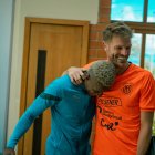 El arquero Javier Burrai (d) es una de las novedades de la Tricolor tuvo un cálido recibimiento.