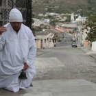 Enrique Angulo es el nuevo guía de las almas de Puéllaro, al norte de Quito.