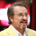 Carlos Villagrán padece de cáncer de próstata.