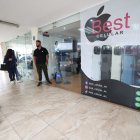 El local que casi es robado en una plaza comercial de Guayaquil.