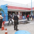 La explosión dejó daños en Gallegos Lara y Portete.