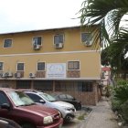 En esta institución educativo se dio el atentado con explosivos.