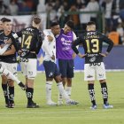 Los albos se impusieron a los rayados en los dos partidos que disputaron esta temporada.