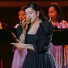 Mon Laferte, artista mexicana, en uno de sus conciertos.