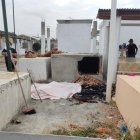 En el cementerio de Anconcito dejaron un hueco en la tumba profanada. Ahí mismo, abajo, quemaron el cuerpo.