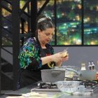 Juana Guarderas Albuja es una actriz de teatro, cine y televisión ecuatoriana.​