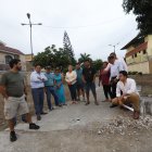 De las rejas solo quedaron las vigas cortadas sobre las que estaban instaladas.