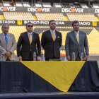 Momentos que Antonio Álvarez asumía la presidencia de Barcelona.