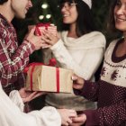 Se el más top y sorprende con detalles.