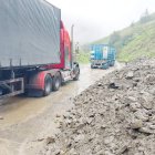 Maquinaria de la prefectura de Zamora y el Ministerio de Obras Públicas se desplegaron en los sectores de Santa Rita y El Retorno para atender la emergencia