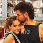 Evaluna se puso celosa por el sensual baile.