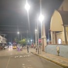 La entrada principal de la iglesia María Auxiliadora permanece cerrada.