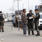 En uno de los casos, dos hombres fueron baleados en la isla Trinitaria. Quedaron heridos.