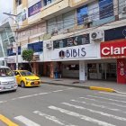 Locales comerciales de Esmeraldas cierran antes de la hora usual.