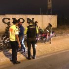 Solo una persona por moto podrá movilizarse.