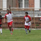 San Carlos (blanco) y Carcelén se mandaron un buen partido por octavos de final.