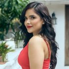 Evelyn Vanessa Calderón tiene experiencia en baile, pero espera dar lo mejor en la pista.