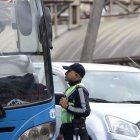 Autoridades plantean colocar bodycams a los agentes para conocer cómo toman sus procedimientos.