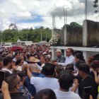 Centenares de personas despidieron al fiscal César Suárez.