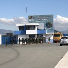 El centro carcelario se encuentra bajo la custodia de policías y militares.