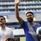 Noboa fue recibido por hinchas azules en el estadio Capwell.