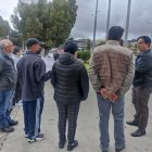 El progenitor y su familia durante un plantón exigiendo justicia por lo ocurrido a su hija.