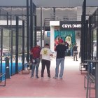 Curiosos se acercaron hasta la escena del crimen