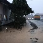 La intensidad de las lluvias ha provocado el desbordamiento del río Guanache.
