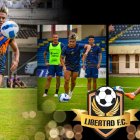 Jonny Uchuari, tiene 30 años y está de su regreso a su Loja querida.