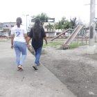 En el sector este sábado comentaban lo sucedido. Hay temor entre los moradores.