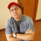 Gino Freire en el 2000  se estrenó como humorista en la ceremonia de los Premios ITV.